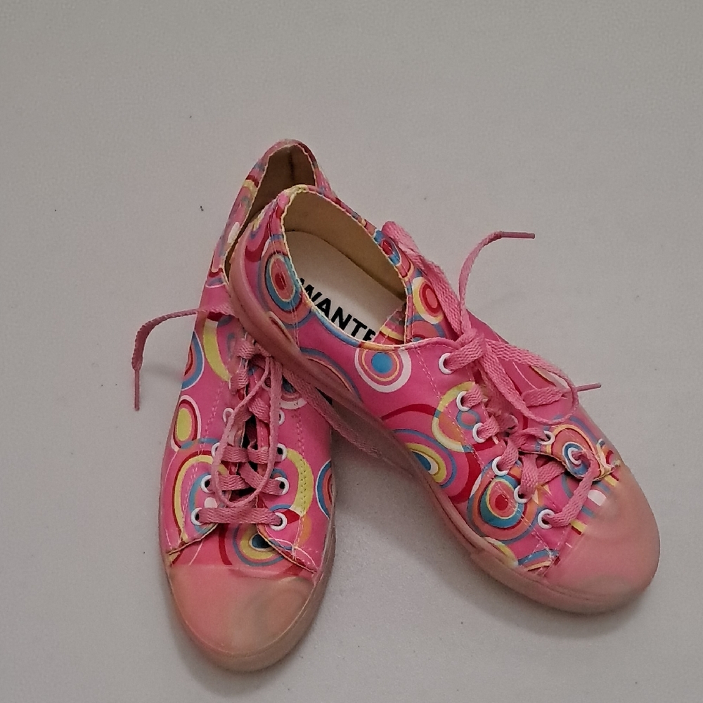 Wanted Women's Size 6 Pink Multicolor Sneakers